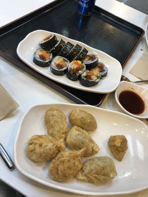 Fried Dumplings and gimbap at Maru JaYeonSik Kimbap in Seoul