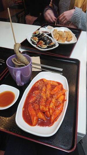 Tteok-bokki, odeng, fried tofu gimbap and fried dumplings at Maru JaYeonSik Kimbap in Seoul