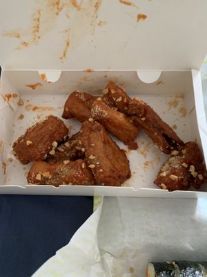 Takeaway chicken at Maru JaYeonSik Kimbap in Seoul