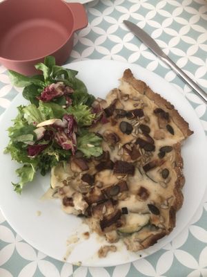 cruelty free quiche with smoked tofu   at La Beuratte in Cornimont