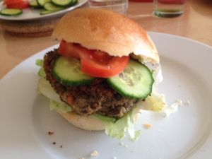 Spicy - no gluten- veggie burger at La Beuratte in Cornimont