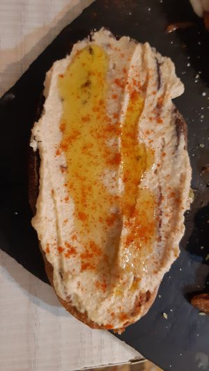 hummus at La Buena Vida in Granada