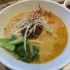 White sesame tantan  at NRT - T's Tantan - T2 in Narita