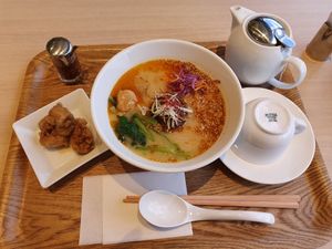 Golden tan-tan at NRT - T's Tantan - T2 in Narita