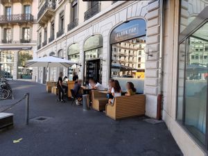 Exterior at Black Tap in Geneva