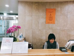 You can check menu and pay here before you get in  at Sangrokwon Chaesikdang in Seoul