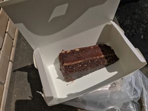 Vegan cake at Poslasticarnica Suma in Belgrade