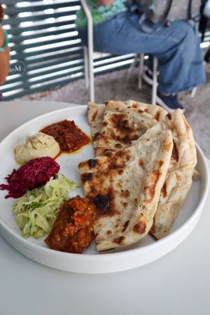  at Comune in Columbus