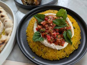  at Comune in Columbus