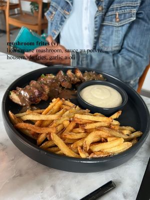   at Comune in Columbus