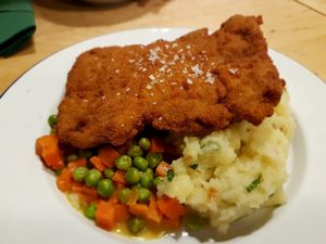 "Schabowy" - najlepszy w Warszawie. The best in Warsaw! at Veganda in Warsaw