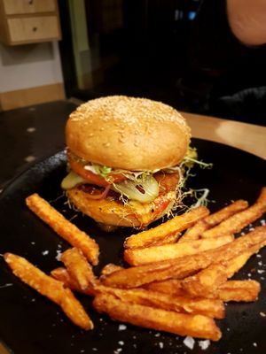 Burger?Delicious - pyszne :) at Veganda in Warsaw