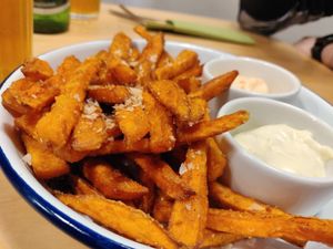 Sweet Potatoes with sauces at Veganda in Warsaw