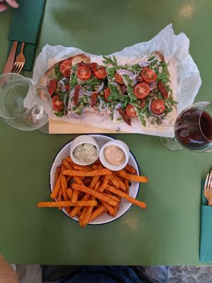 Flambeed bread and sweet potato fries at Veganda in Warsaw