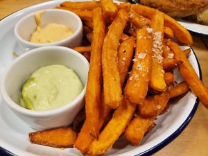Sweet potato fries at Veganda in Warsaw