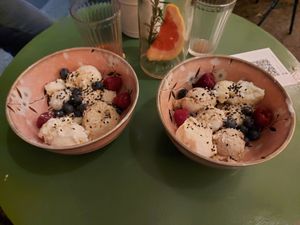 Vegan ice-creams - delicious must have at Veganda in Warsaw