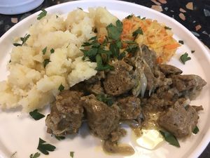 Seitan with potatoes and salad - 2nd dish from daily lunch menu at Veganda in Warsaw