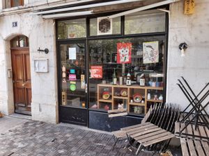 Exterior at Ukiyo Noodlebar in Geneva