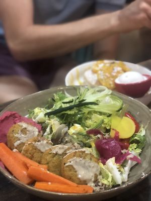 Falafel Bowl at Hammock Juice Station in Barcelona