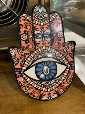 Hamsa decor at Za'atar in Bellingen