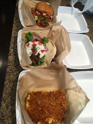 Sandwich gyro on special and original mac. Everything was banging at VegOut in Bethlehem