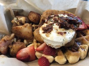 Chikn ‘n Waffles  at VegOut in Bethlehem