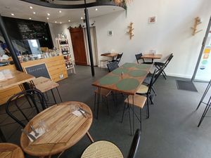 Inside at Numero Dix in Saint-etienne