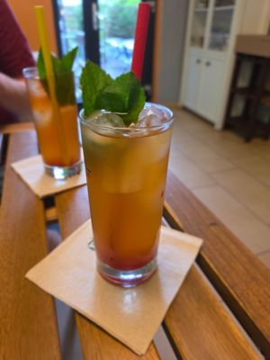 selbstgemachter Jasmineistee at Vegan Village in Hannover