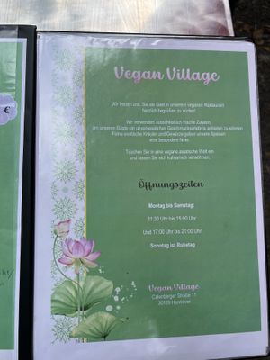 Öffnungszeiten   at Vegan Village in Hannover