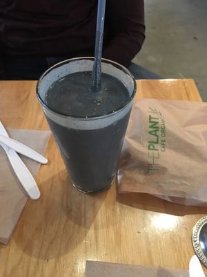 Blue green smoothie at The Plant Cafe Organic - Marina Cafe in San Francisco