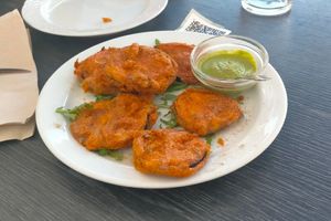 Pakoras vegetales at Govindas in Tenerife