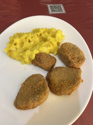 Seitan with Mashed Potatoes   at Govindas in Tenerife