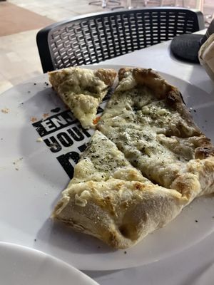 Vegan Blanca pizza   at Govindas in Tenerife