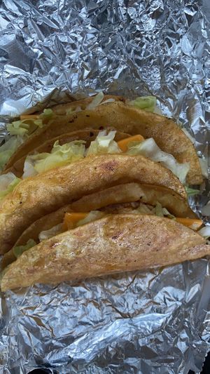 Tacos at Veggie y Que in Whittier
