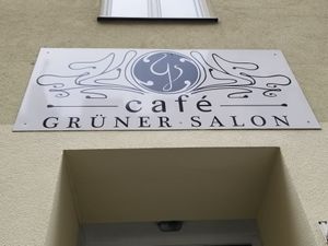 Sign at Grüner Salon in Vienna