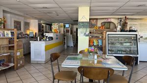 Dining room   at Loving Hut in Phoenix