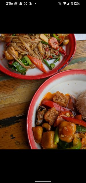 Tofu & noodle dishes at Zaap Thai Street Food in Leeds