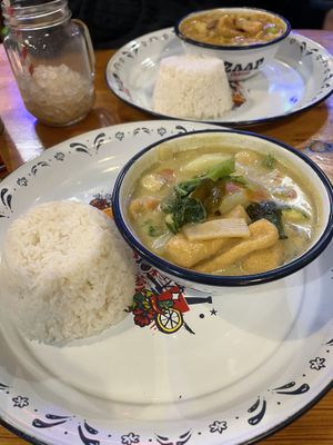 Curries  at Zaap Thai Street Food in Leeds