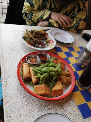 Mixed sharing platter starter and Okra fries at Zaap Thai Street Food in Leeds