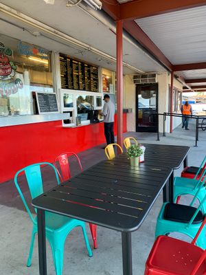 Outdoor seating at Garduno's Taco King in Baldwin Park