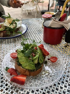 avocado toast with cashew pesto  at Mama Carmen's in Mallorca