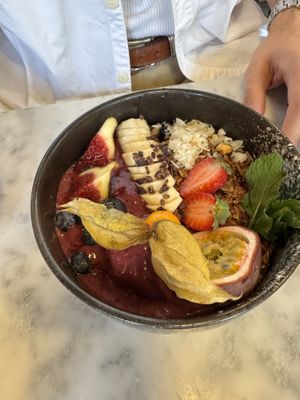 Açai bowl   at Mama Carmen's in Mallorca
