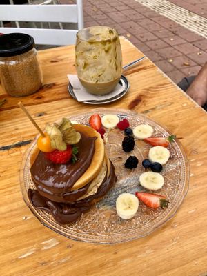  at Mama Carmen's in Mallorca