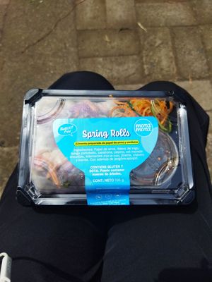 Spring rolls que rescaté en cheaf, están buenos at Mora Mora -  Insurgentes Sur in Mexico City