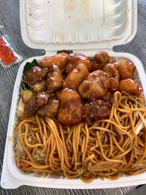 Vegan mushroom chicken, orange chicken, vegan fried rice and vegan chow mein  at Pots N Woks in Whittier