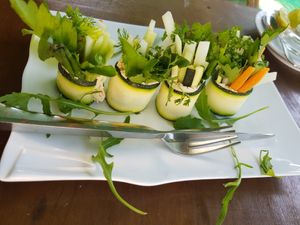 raw zucchini rolls at Vegan Casa in Patnem