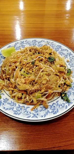 Pad Thai 49 baht at Chew Xin Jai in Pai