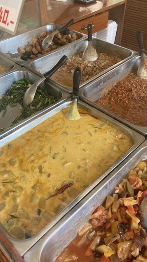 Huge selection  at Chew Xin Jai in Pai