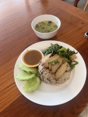 Chicken over rice (added morning glory for 10 baht)  at Chew Xin Jai in Pai