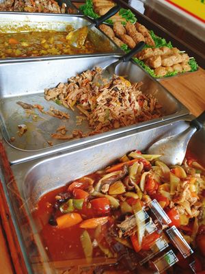 Foods at Chew Xin Jai in Pai